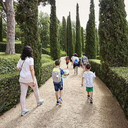 Апартаменти Vivalidays Katalin - Fenals - *