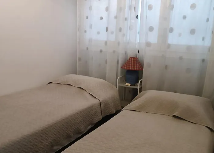 Apartament Vivalidays Katalin - Fenals -