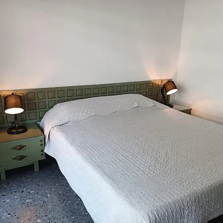 Vivalidays Katalin - Fenals - Apartment