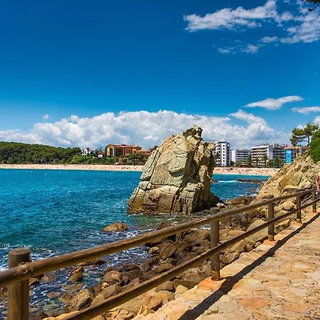 Apartment Vivalidays Katalin - Fenals - *